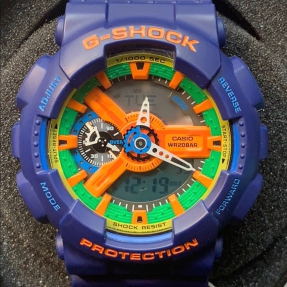 Casio G-Shock GA-110FC-2ADR Crazy Colors